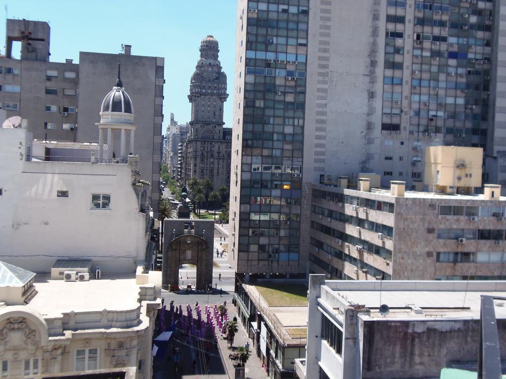 Plaza Fuerte Hotel Montevideo Buitenkant foto