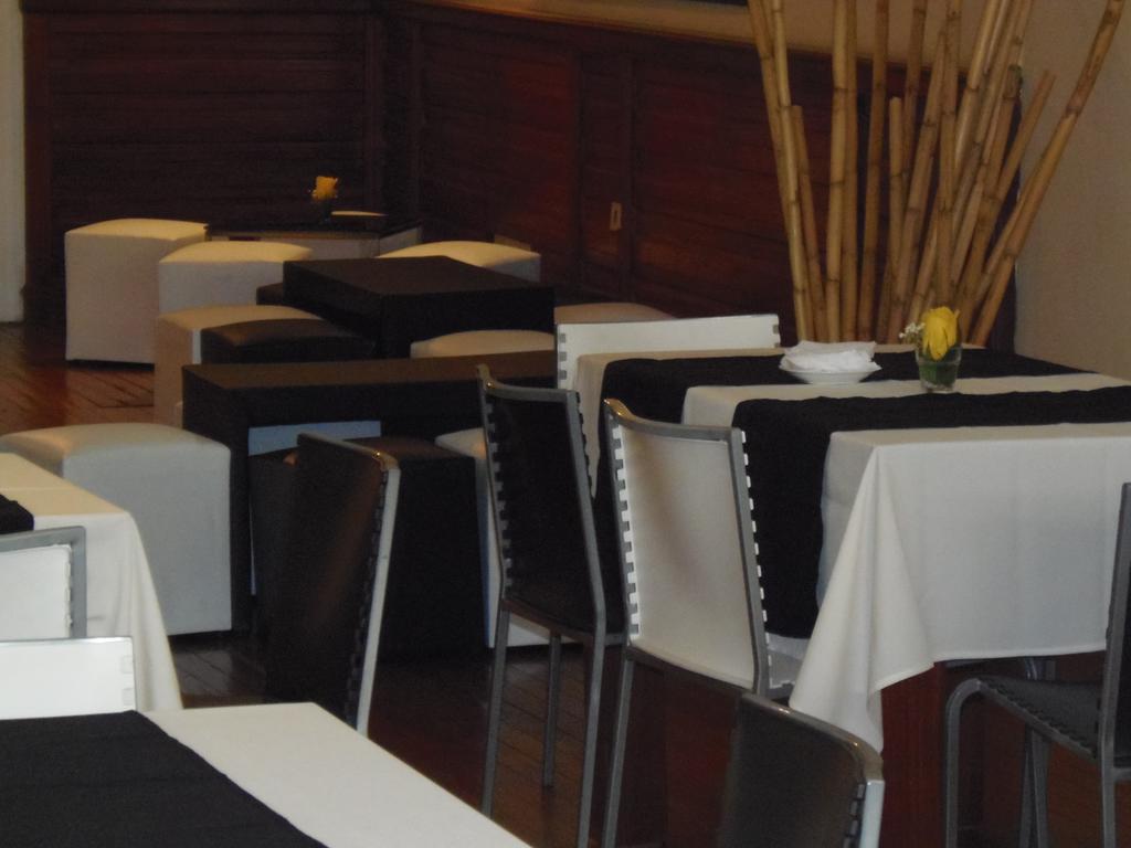Plaza Fuerte Hotel Montevideo Buitenkant foto