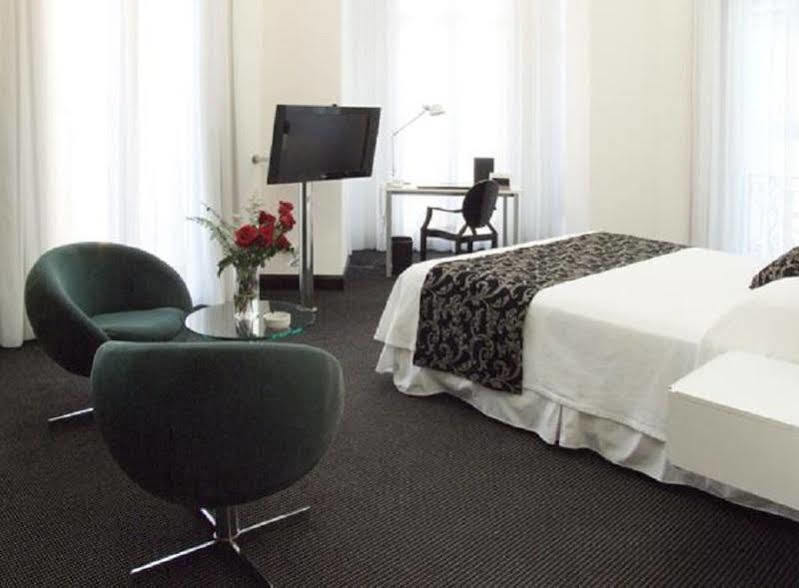 Plaza Fuerte Hotel Montevideo Buitenkant foto